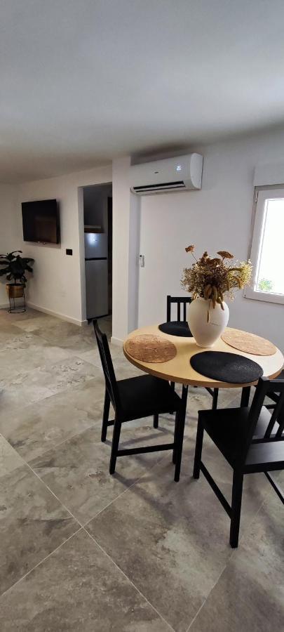 Estudio De Lujo Torrevieja Esterno foto